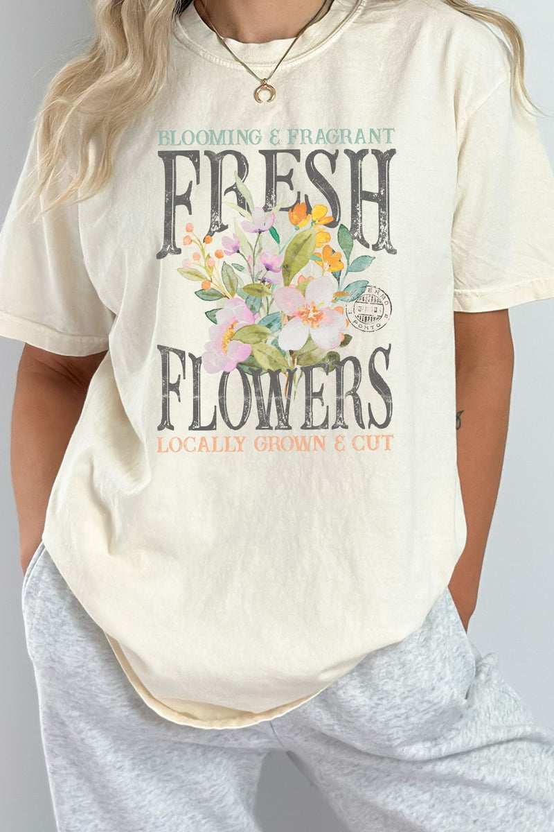 Blooming Flower T-Shirt Ivory