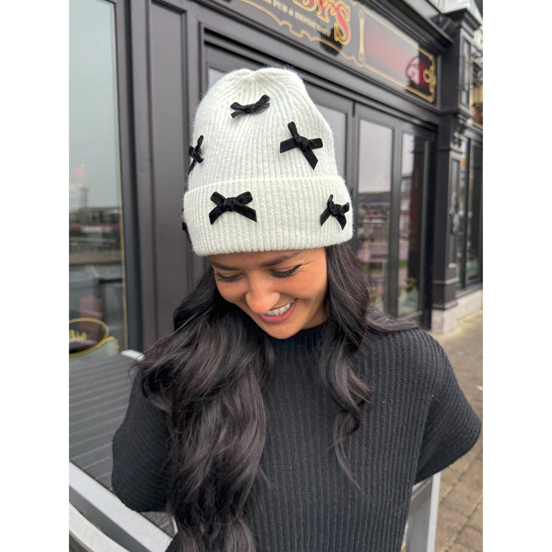 Mini Velvet Bow Cuff Cc Beanie