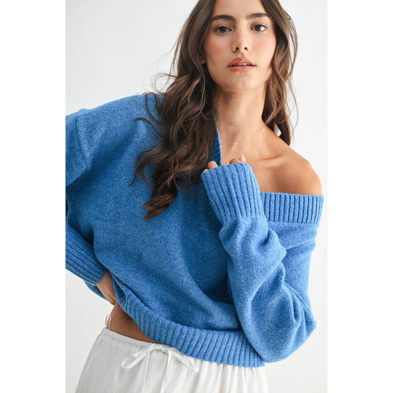 COZY V-NECK BLUE KNIT SWEATER