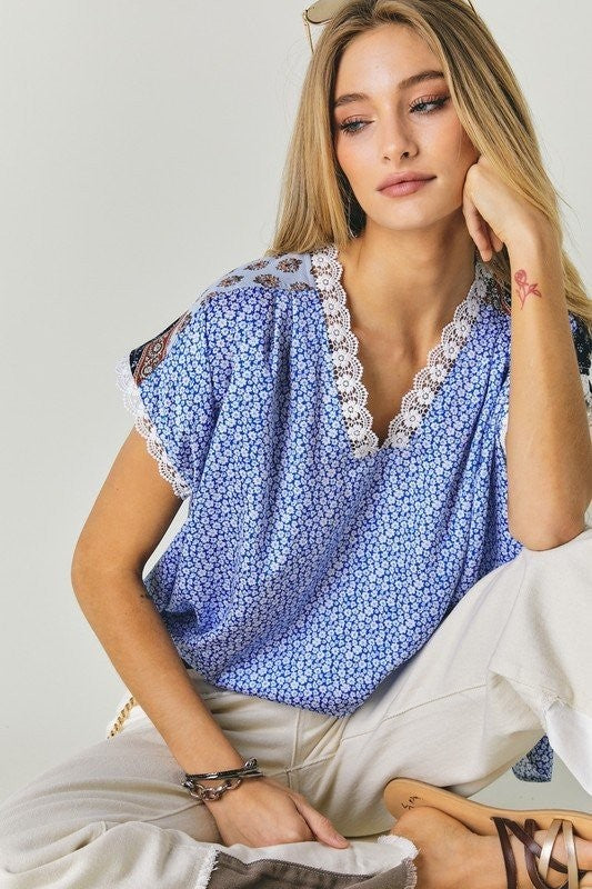 Printed Lace V-Neck Short Sleeve Loose Top  (Online Only/Ships from USA)