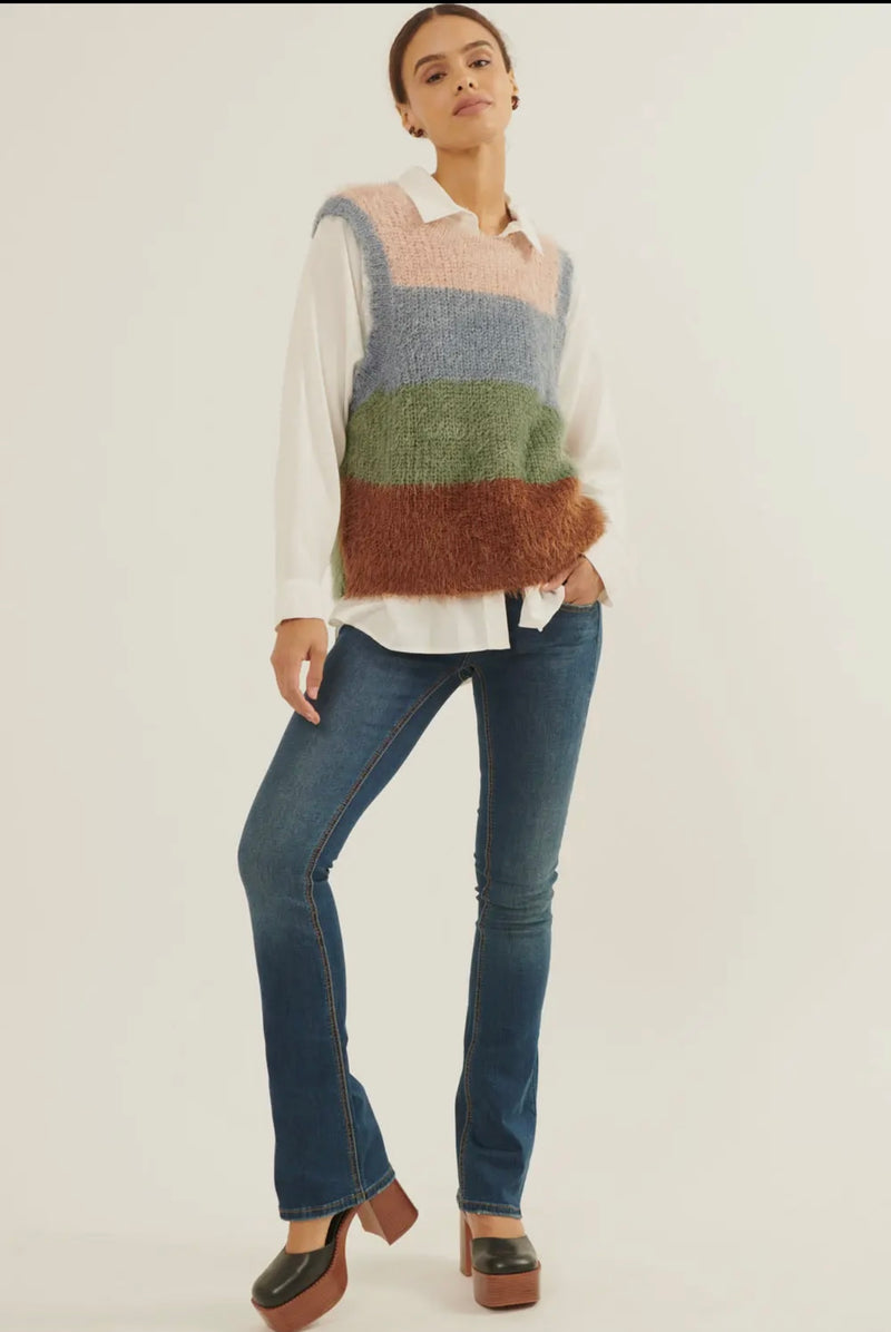 Furry Knit Color Block sweater Vest