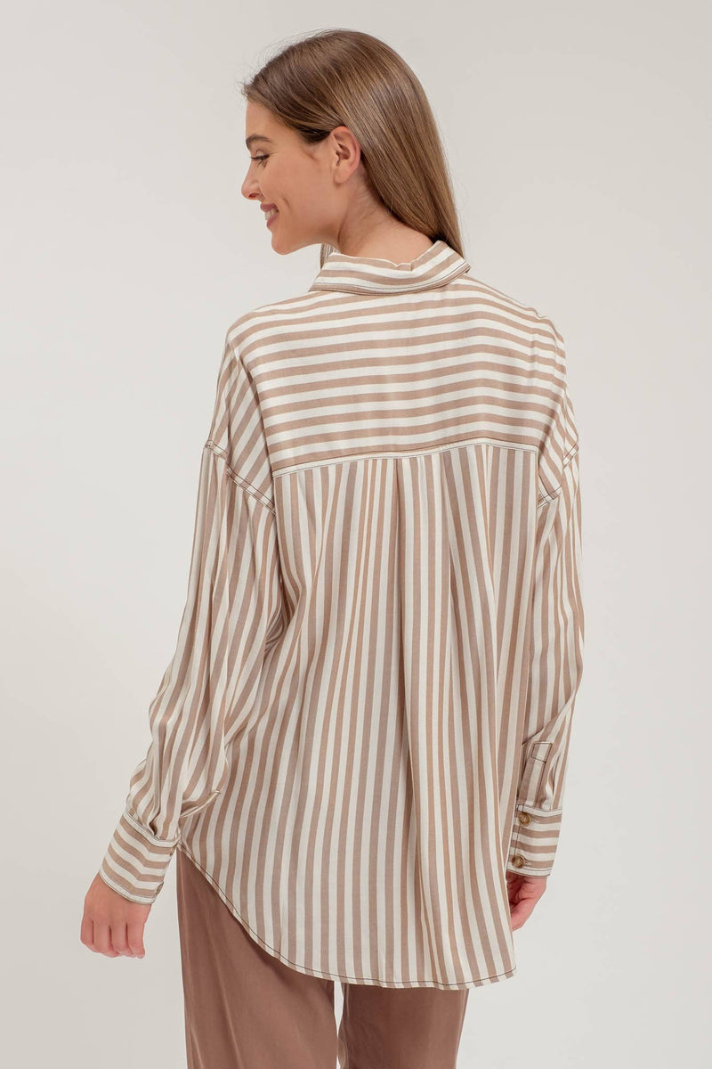 STRIPE COLLARED BUTTON DOWN LONG SLEEVE SHIRT