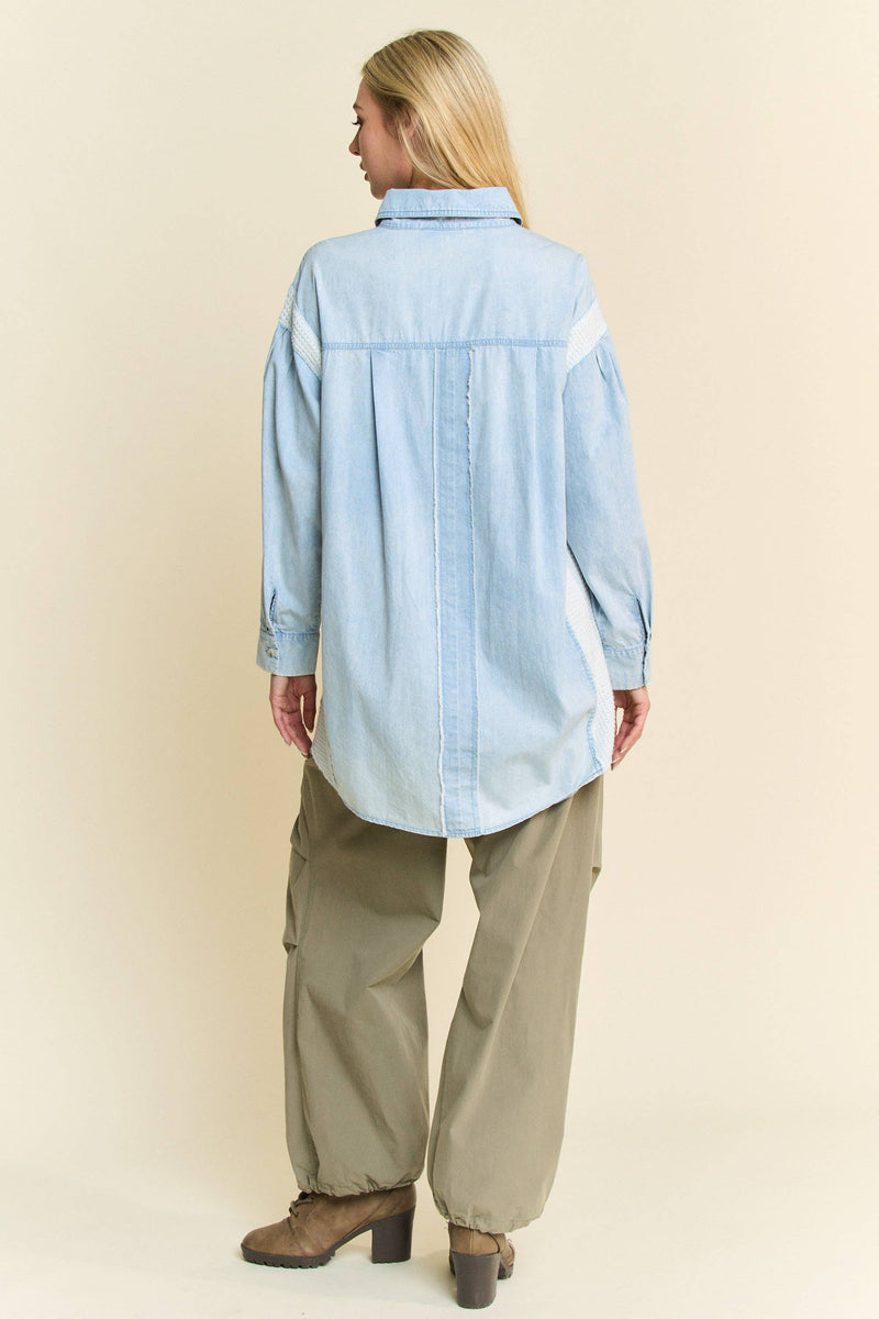 LIGHTWEIGHT WASHED DAISY PATCH WAFFLE KNIT SHIRT