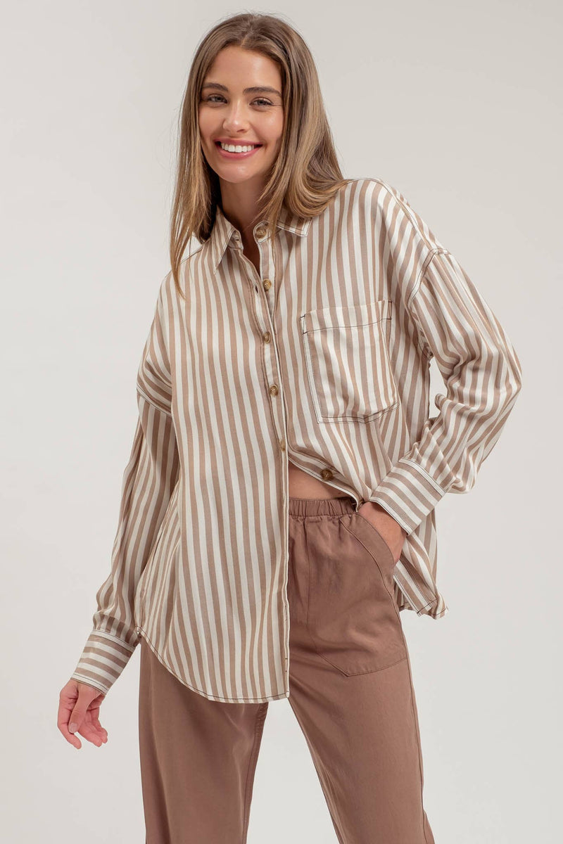 STRIPE COLLARED BUTTON DOWN LONG SLEEVE SHIRT